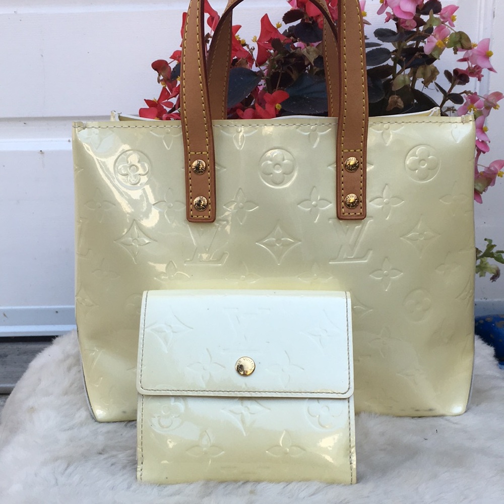 Louis Vuitton Vernis Small Bag with matching wallet